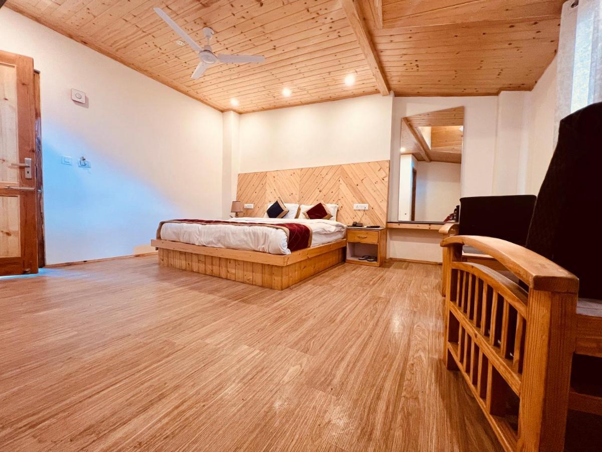 The Radhika - A Luxury Resort In Mountains 마날리 외부 사진